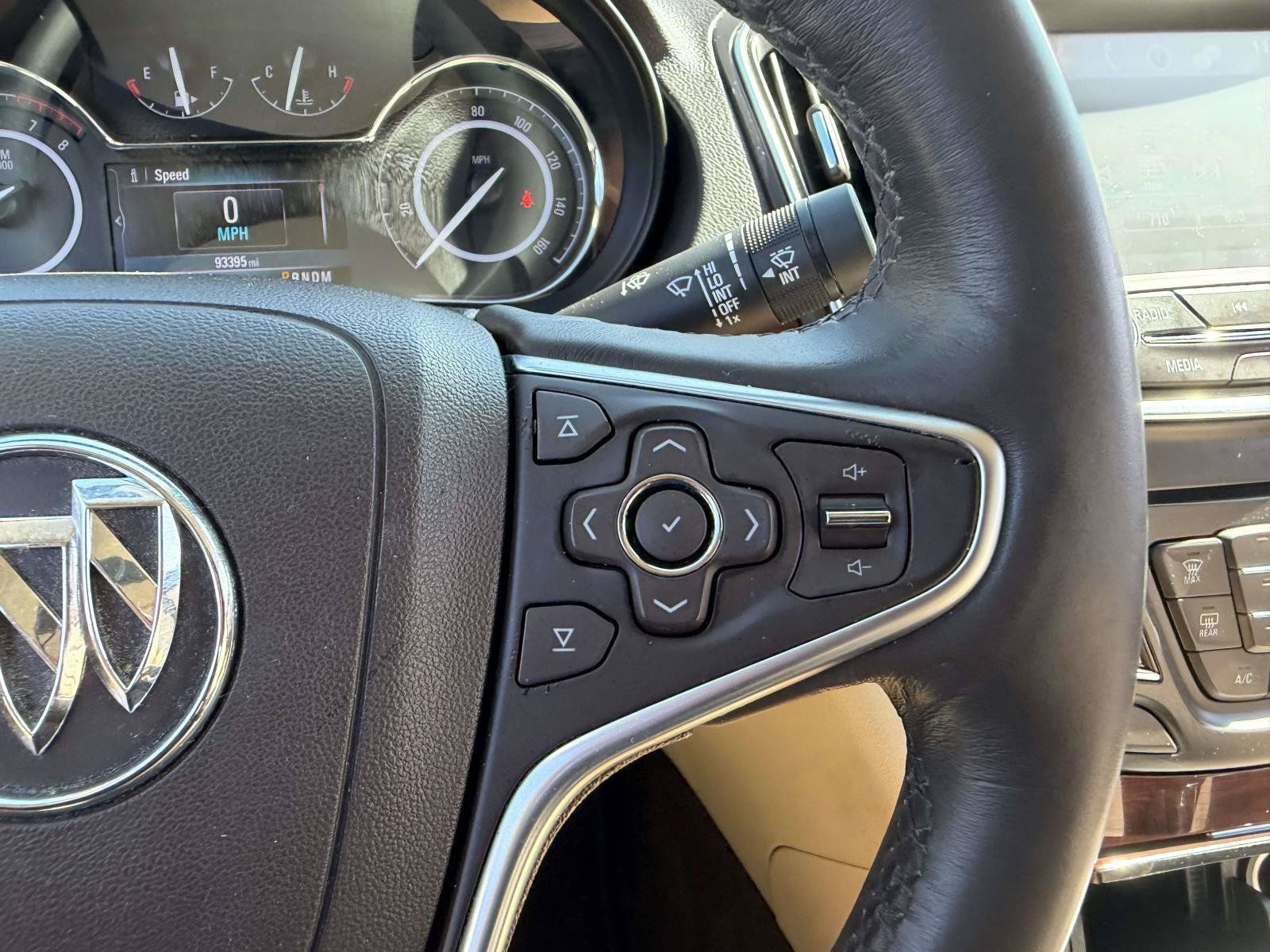 Used 2017 Buick Regal Premium w/ Driver Confidence Package #1 FWD image 25