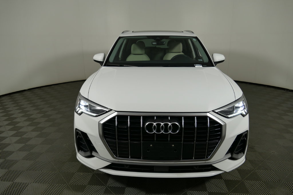 Used 2025 Audi Q3 2.0T Premium AWD/4WD image 8