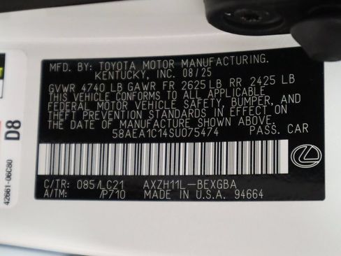 Used 2025 Lexus ES 300h w/ Accessory Package (Z1) FWD image 33