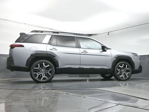 Used 2026 Subaru Outback Touring XT w/ Touring Package image 41