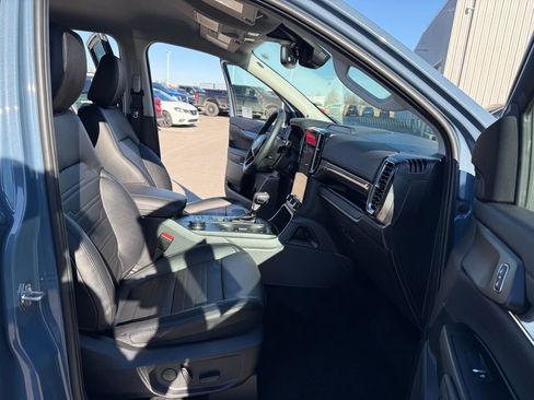 New 2025 Ford Ranger Lariat w/ FX4 Off-Road Package image 17