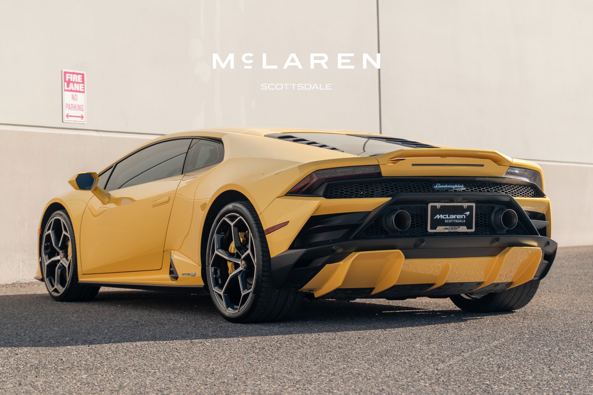 Used 2021 Lamborghini Huracan EVO RWD image 5
