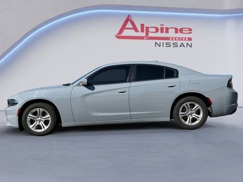 Used 2021 Dodge Charger SXT w/ Leather Interior Group image 2