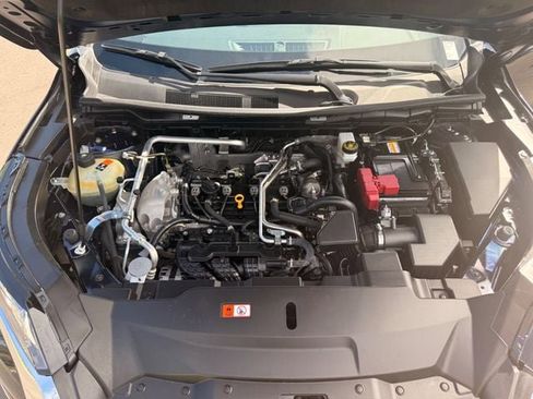 Used 2024 Mitsubishi Outlander SE FWD image 16