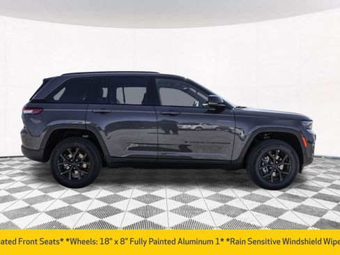New 2025 Jeep Grand Cherokee Altitude AWD/4WD image 11