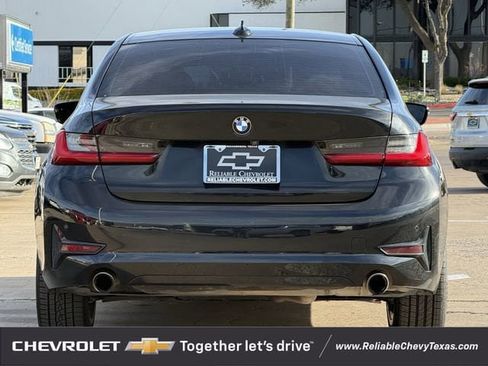 Used 2020 BMW 330i Sedan w/ Convenience Package image 7