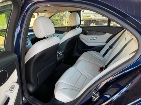 Used 2017 Mercedes-Benz C 300 Sedan image 26