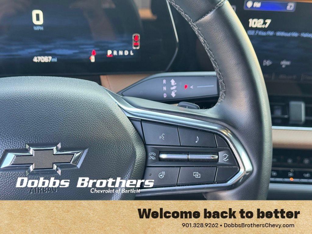 Used 2025 Chevrolet Equinox ACTIV AWD/4WD image 20