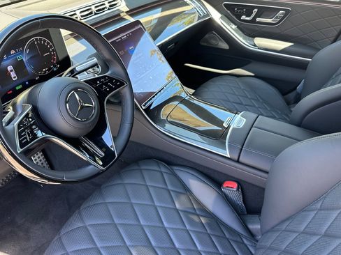 New 2025 Mercedes-Benz S 580e 4MATIC Sedan image 4