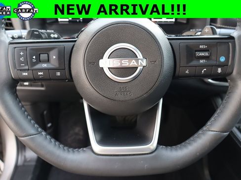 Used 2024 Nissan Rogue Platinum w/ Platinum Premium Package FWD image 12