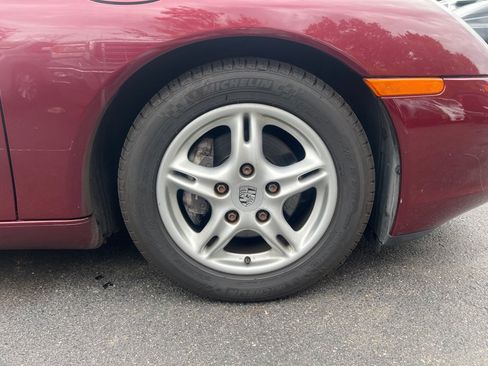 Used 2000 Porsche Boxster RWD image 31
