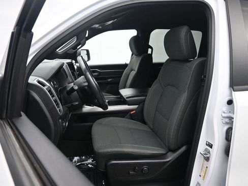 Used 2023 RAM 1500 Big Horn image 24