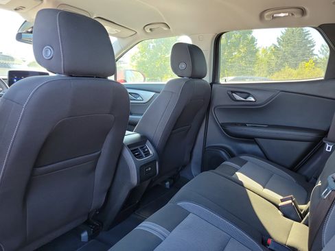 Used 2023 Chevrolet Blazer LT image 14
