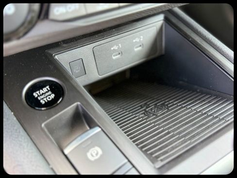 New 2026 Nissan Kicks SV image 32