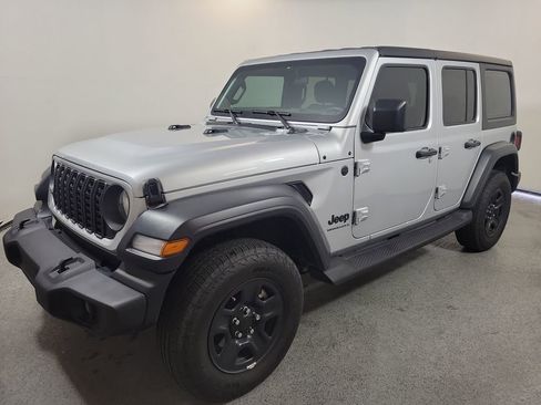 Used 2024 Jeep Wrangler Sport image 3