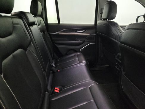 Used 2023 Jeep Grand Cherokee 4WD 4xe image 19