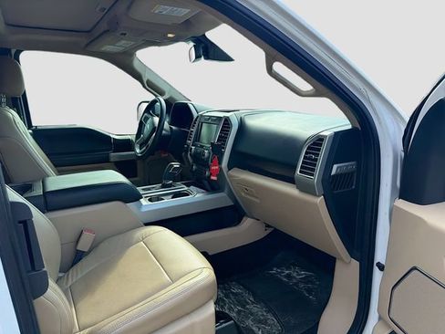 Used 2015 Ford F150 Lariat w/ Equipment Group 502A Luxury AWD/4WD image 12