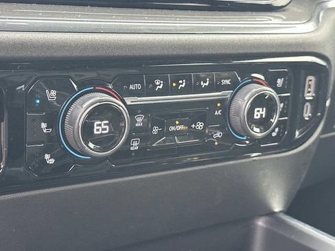 Used 2024 Chevrolet Silverado 2500 High Country w/ High Country Premium Package image 35