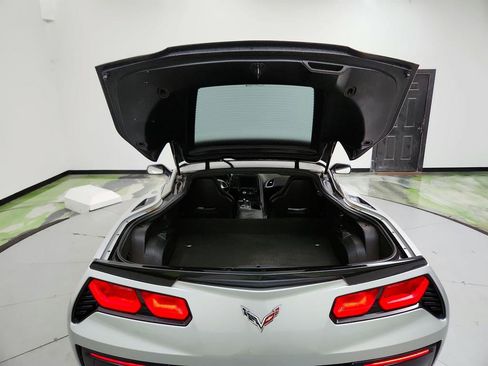 Used 2015 Chevrolet Corvette Stingray Coupe RWD image 24