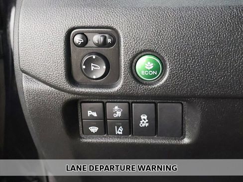 Used 2024 Honda Passport Black Edition image 6