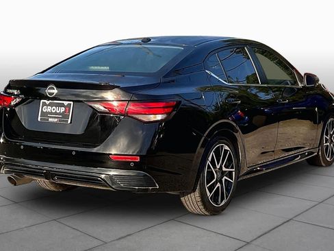Used 2024 Nissan Sentra SR w/ SR Premium Package FWD image 13