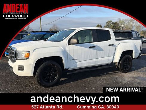 Used 2020 GMC Canyon 2WD Crew Cab w/ Convenience Package image 1