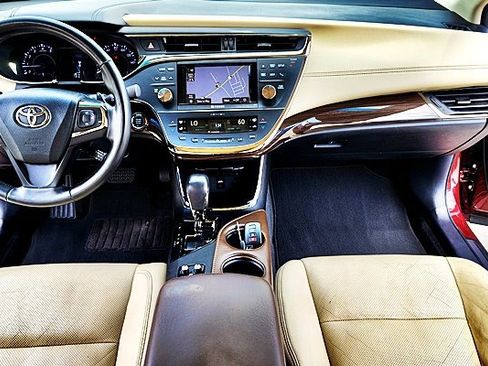 Used 2013 Toyota Avalon Limited FWD image 14