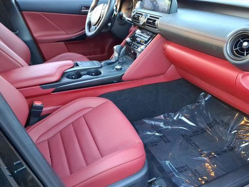 Used 2023 Lexus IS 350 F Sport image 8