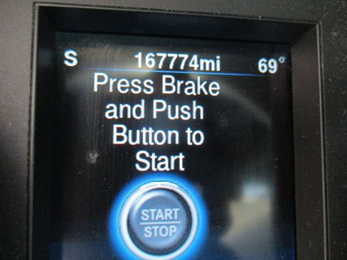 Used 2014 Chrysler 300 AWD w/ Driver Convenience Group image 13