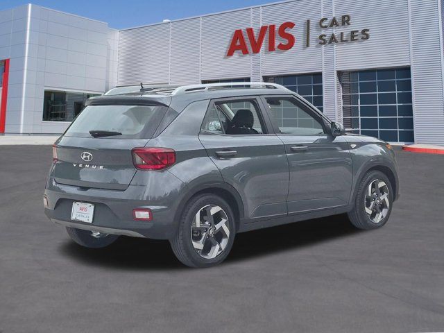 Used 2025 Hyundai Venue SEL FWD image 6