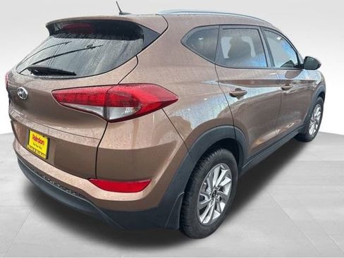 Used 2016 Hyundai Tucson SE w/ Option Group 02 image 8