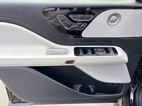 New 2026 Lincoln Aviator Reserve AWD/4WD image 20