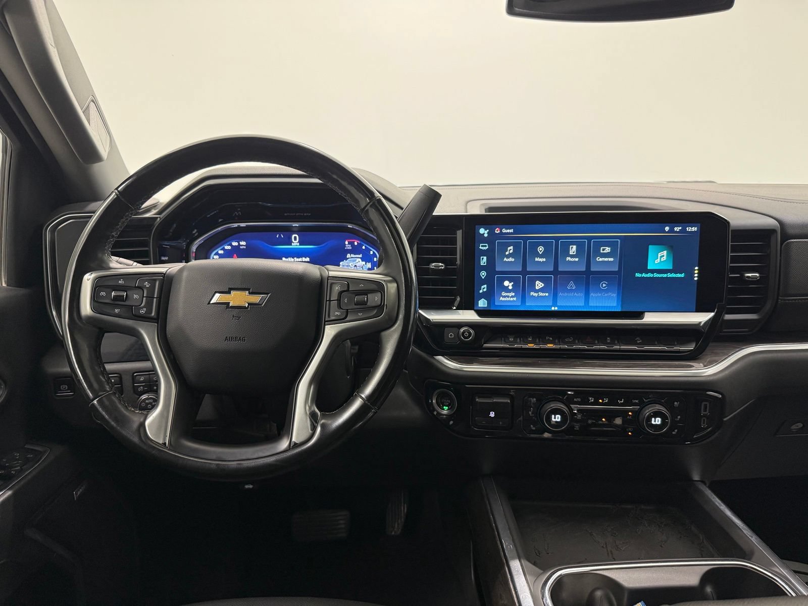 Used 2024 Chevrolet Silverado 2500 LTZ w/ LTZ Convenience Package AWD/4WD image 29