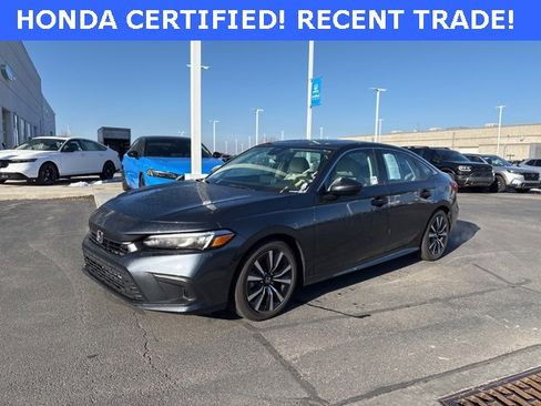 Used 2023 Honda Civic EX image 2