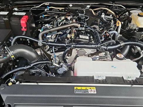 Used 2025 Toyota Tacoma TRD Off-Road image 21