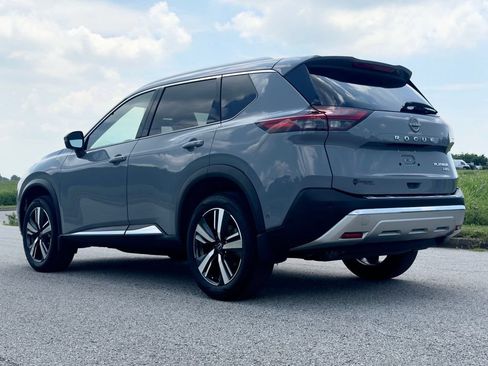 Used 2023 Nissan Rogue Platinum w/ Platinum Premium Package AWD/4WD image 6