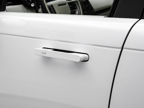 Used 2024 Land Rover Range Rover SE AWD/4WD image 40