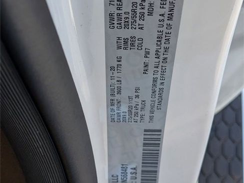 Certified 2021 RAM 1500 Laramie w/ Advanced Safety Group image 33