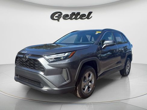 Used 2025 Toyota RAV4 XLE w/ Convenience Package FWD image 1