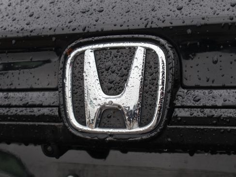Used 2025 Honda Odyssey Sport-L image 17
