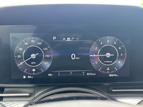 Used 2024 Kia Carnival SX Prestige FWD image 10
