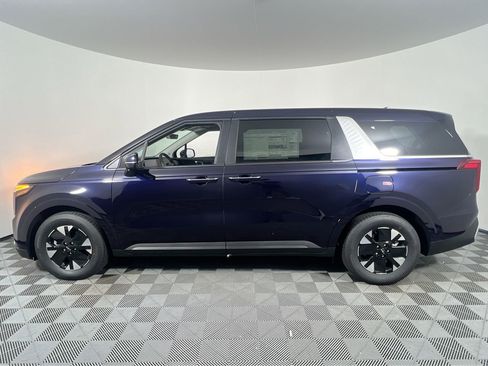 New 2026 Kia Carnival LXS image 8