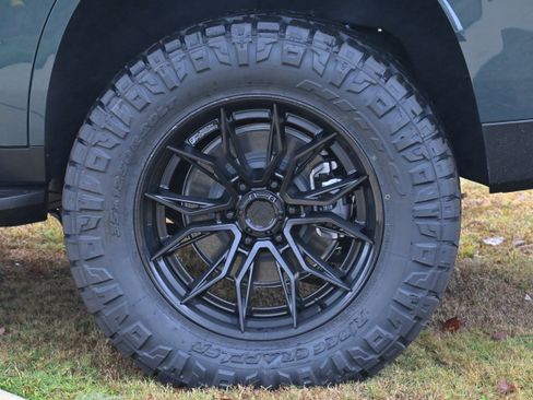 New 2026 Chevrolet Tahoe RST w/ Advanced Technology Package image 37