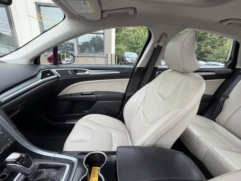 Used 2015 Ford Fusion Titanium FWD image 15