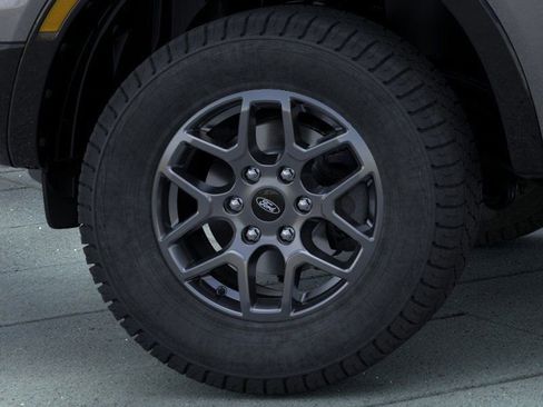 New 2025 Ford Ranger XLT w/ FX4 Off-Road Package image 19