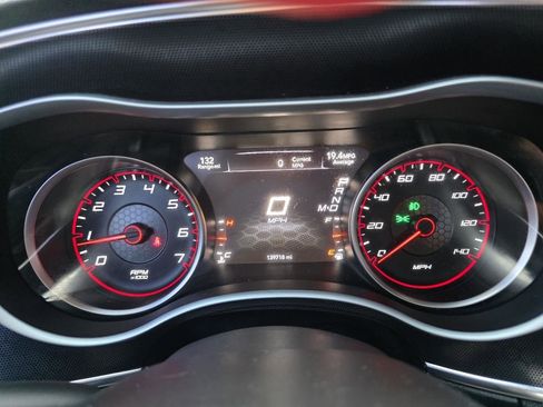 Used 2015 Dodge Charger SXT w/ Rallye Group image 21