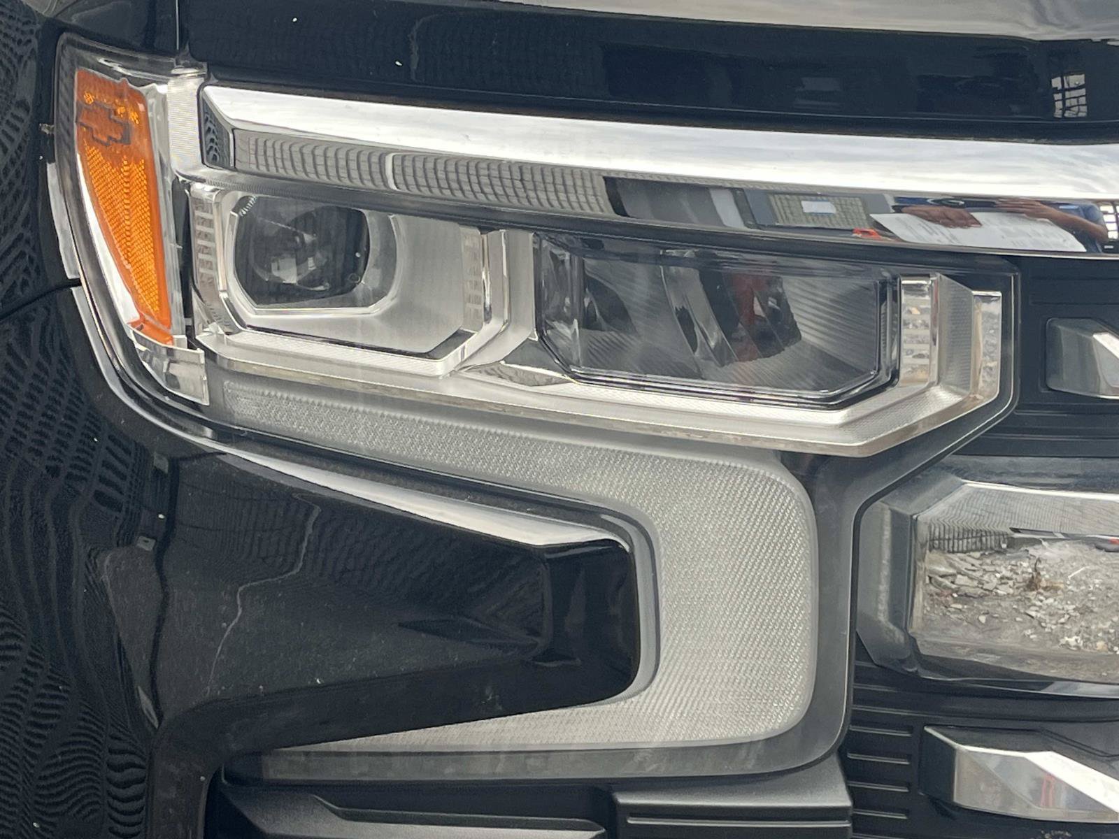 Used 2023 Chevrolet Silverado 1500 LTZ w/ Technology Package AWD/4WD image 2