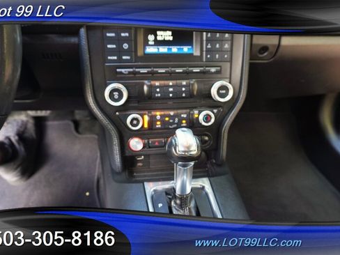 Used 2018 Ford Mustang Coupe RWD image 18