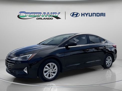 Used 2020 Hyundai Elantra SE FWD image 1