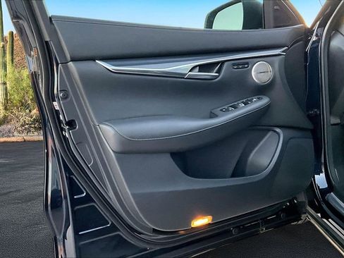 Used 2025 INFINITI QX50 Sport image 23